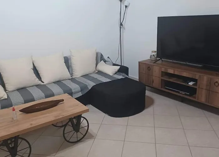 View Of Castle * モネンバシア